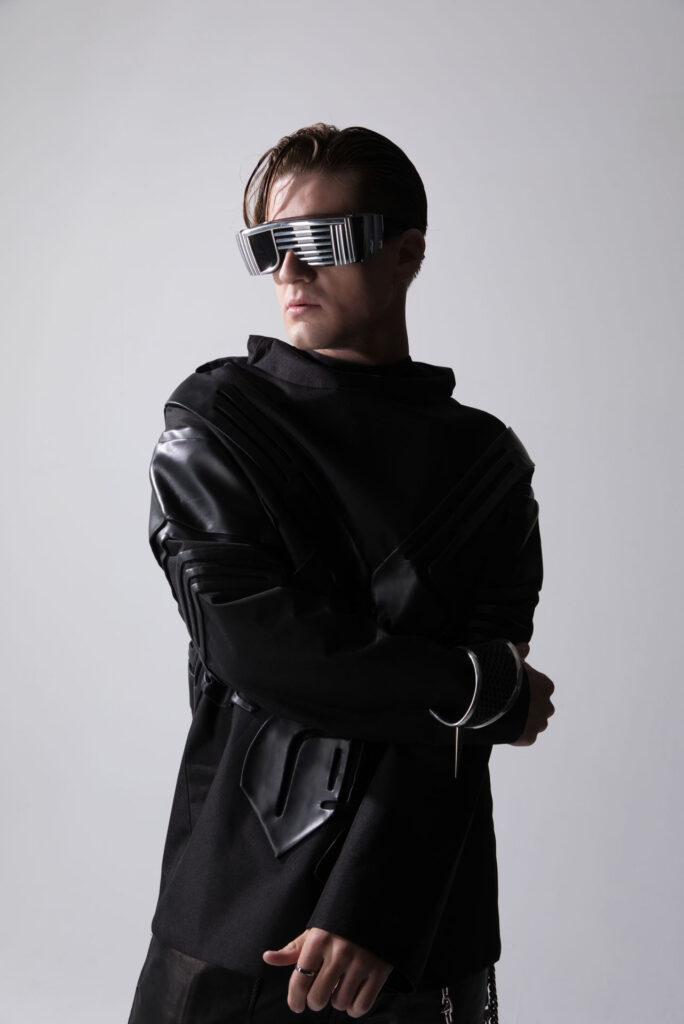 - Groovevolt
